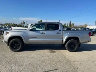 2022 Toyota TACOMA DOUBLE CAB