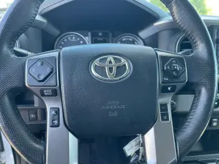 2018 Toyota TACOMA DOUBLE CAB