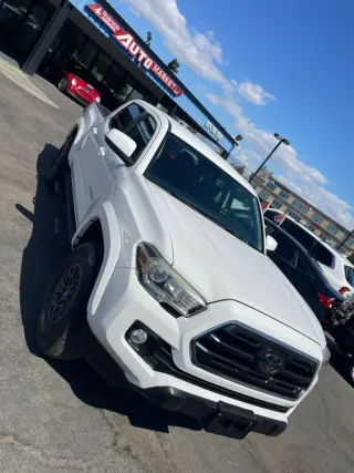 2018 Toyota TACOMA DOUBLE CAB