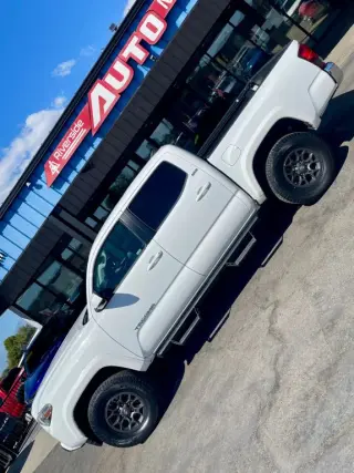 2018 Toyota TACOMA DOUBLE CAB
