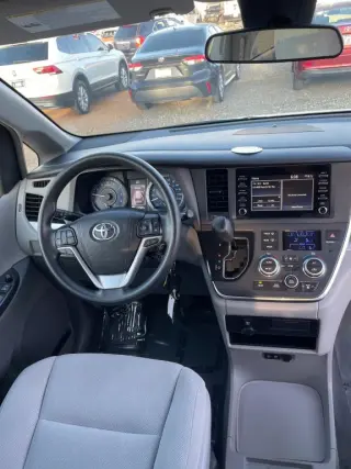 2019 Toyota SIENNA