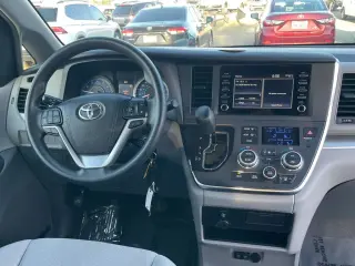 2019 Toyota SIENNA