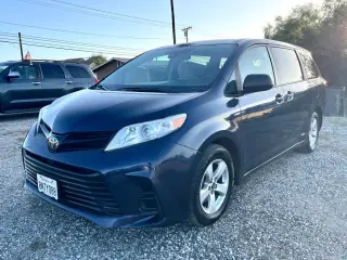 2019 Toyota SIENNA