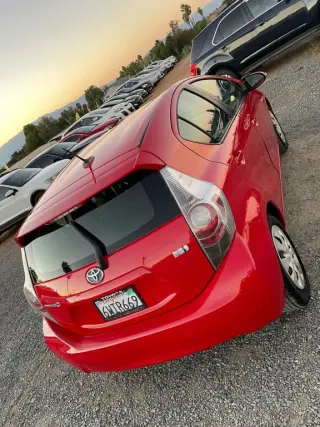 2012 Toyota PRIUS C
