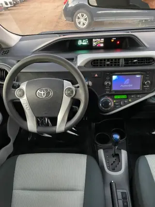 2012 Toyota PRIUS C