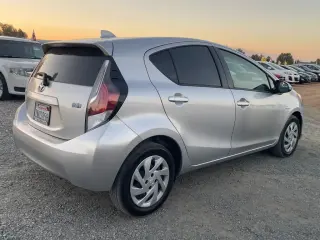 2015 Toyota PRIUS C