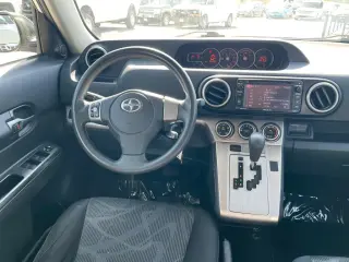 2015 Scion XB