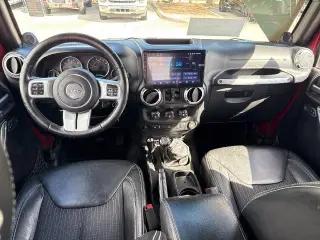 Jeep Wrangler Unlimited 2013 4x4 Sport 4dr SUV