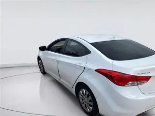 Hyundai ELANTRA 2012 GLS 4dr Sedan 6M