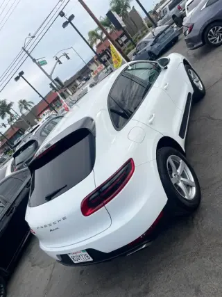 2018 Porsche MACAN