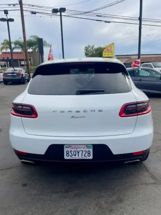 2018 Porsche MACAN