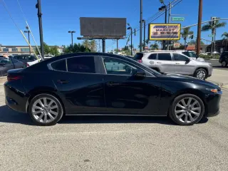 2020 Mazda MAZDA3