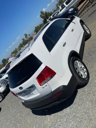2011 Kia SORENTO