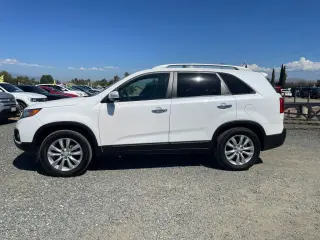 2011 Kia SORENTO