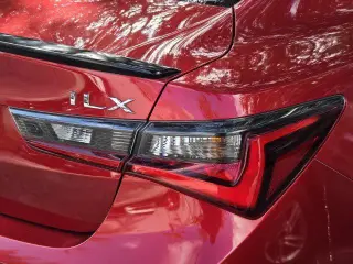 Acura ILX 2020 4dr Sedán con Premium y Paquete A-SPEC