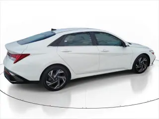 Hyundai ELANTRA 2024 SEL 4dr Sedán