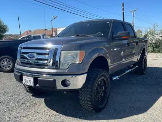 2010 Ford F150 SUPERCREW CAB