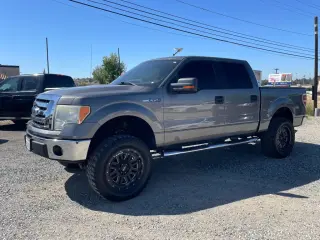 2010 Ford F150 SUPERCREW CAB