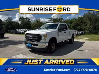 Ford F-250 Super Duty 2017 4x4 XL 4dr SuperCab 6.8 ft. SB Pickup