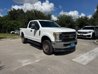 Ford F-250 Super Duty 2017 4x4 XL 4dr SuperCab 6.8 ft. SB Pickup