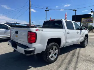 2018 Chevrolet SILVERADO 1500 CREW CAB