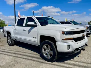 2018 Chevrolet SILVERADO 1500 CREW CAB