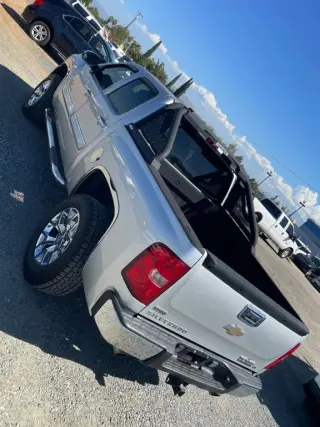 2011 Chevrolet SILVERADO 1500 CREW CAB