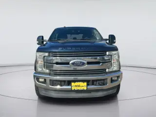 Ford F-250 Super Duty 2017 4x4 Lariat 4dr Crew Cab 6.8 ft. SB Pickup