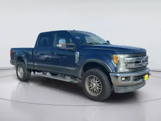 Ford F-250 Super Duty 2017 4x4 Lariat 4dr Crew Cab 6.8 ft. SB Pickup