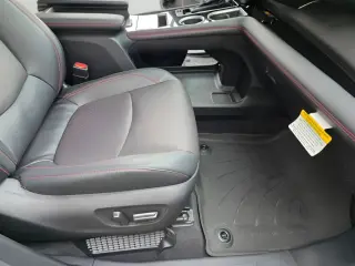 2025 Toyota SIENNA