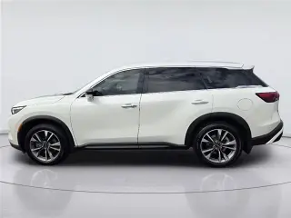 INFINITI QX60 2023 Luxe 4dr SUV