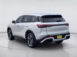 INFINITI QX60 2023 Luxe 4dr SUV