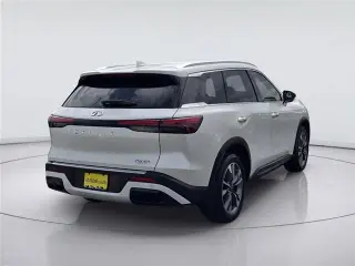 INFINITI QX60 2023 Luxe 4dr SUV