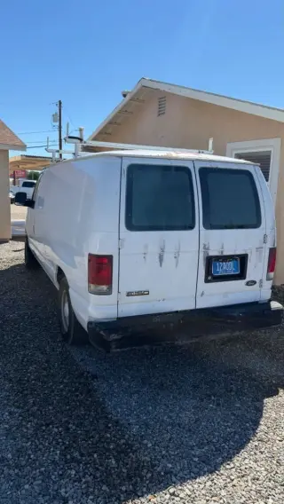 2006 Ford E150 SUPER DUTY CARGO