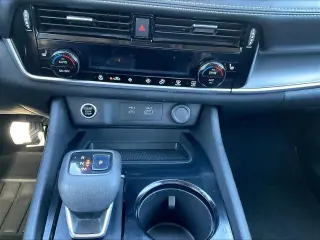 Nissan Rogue 2021 AWD SV 4dr Crossover