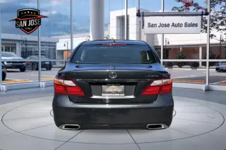 2011 Lexus LS
