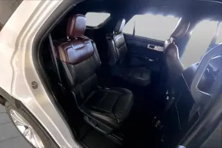 Ford Explorer 2023 AWD Platinum 4dr SUV