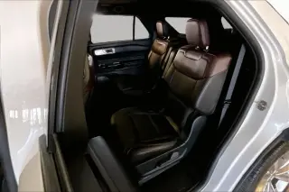 Ford Explorer 2023 AWD Platinum 4dr SUV