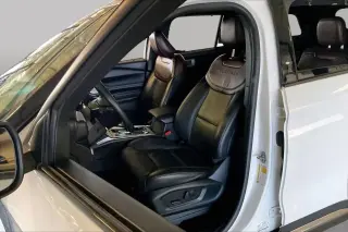 Ford Explorer 2023 AWD Platinum 4dr SUV