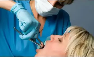DENTISTA DE UCLA