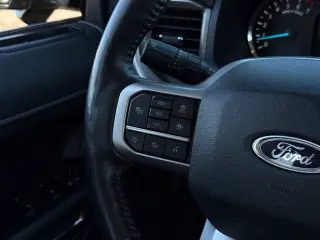 Ford Expedition MAX 2023 4x4 XLT 4dr SUV