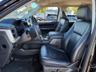 Ford Expedition MAX 2023 4x4 XLT 4dr SUV