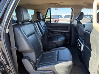 Ford Expedition MAX 2023 4x4 XLT 4dr SUV