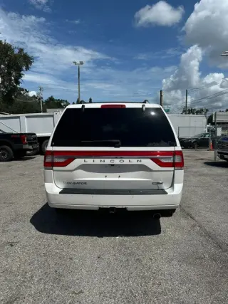 2016 Lincoln NAVIGATOR