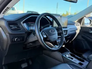Ford Escape 2024 AWD Platinum 4dr SUV