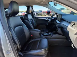 Ford Escape 2024 AWD Platinum 4dr SUV