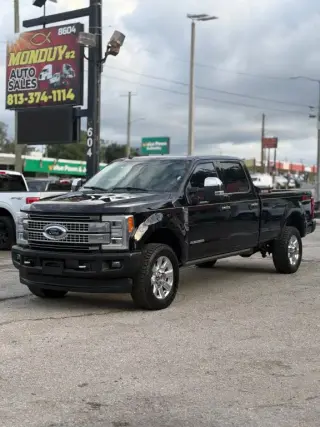 2019 Ford F350 SUPER DUTY CREW CAB