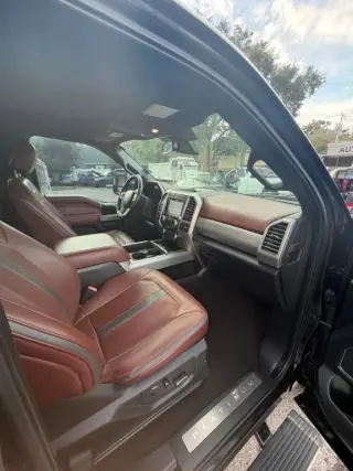 2019 Ford F350 SUPER DUTY CREW CAB