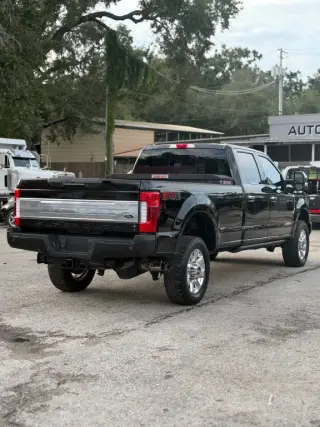 2019 Ford F350 SUPER DUTY CREW CAB