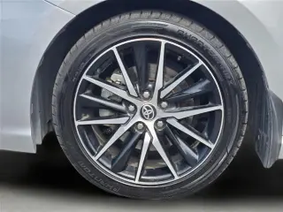 Toyota Camry 2023 SE 4dr Sedán